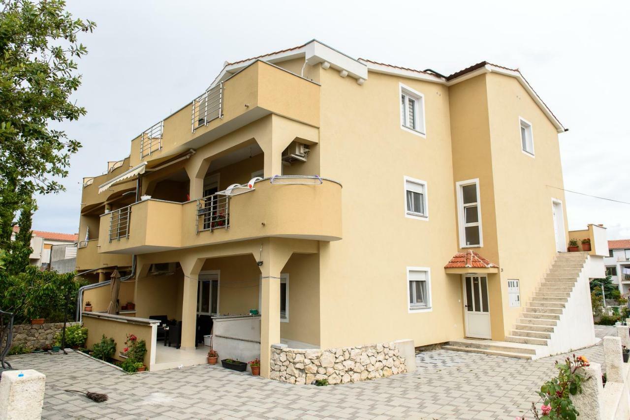 Apartman Nina Apartment Задар Екстериор снимка