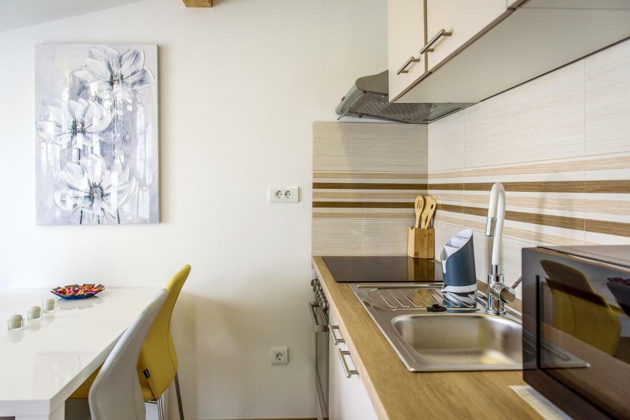 Apartman Nina Apartment Задар Екстериор снимка